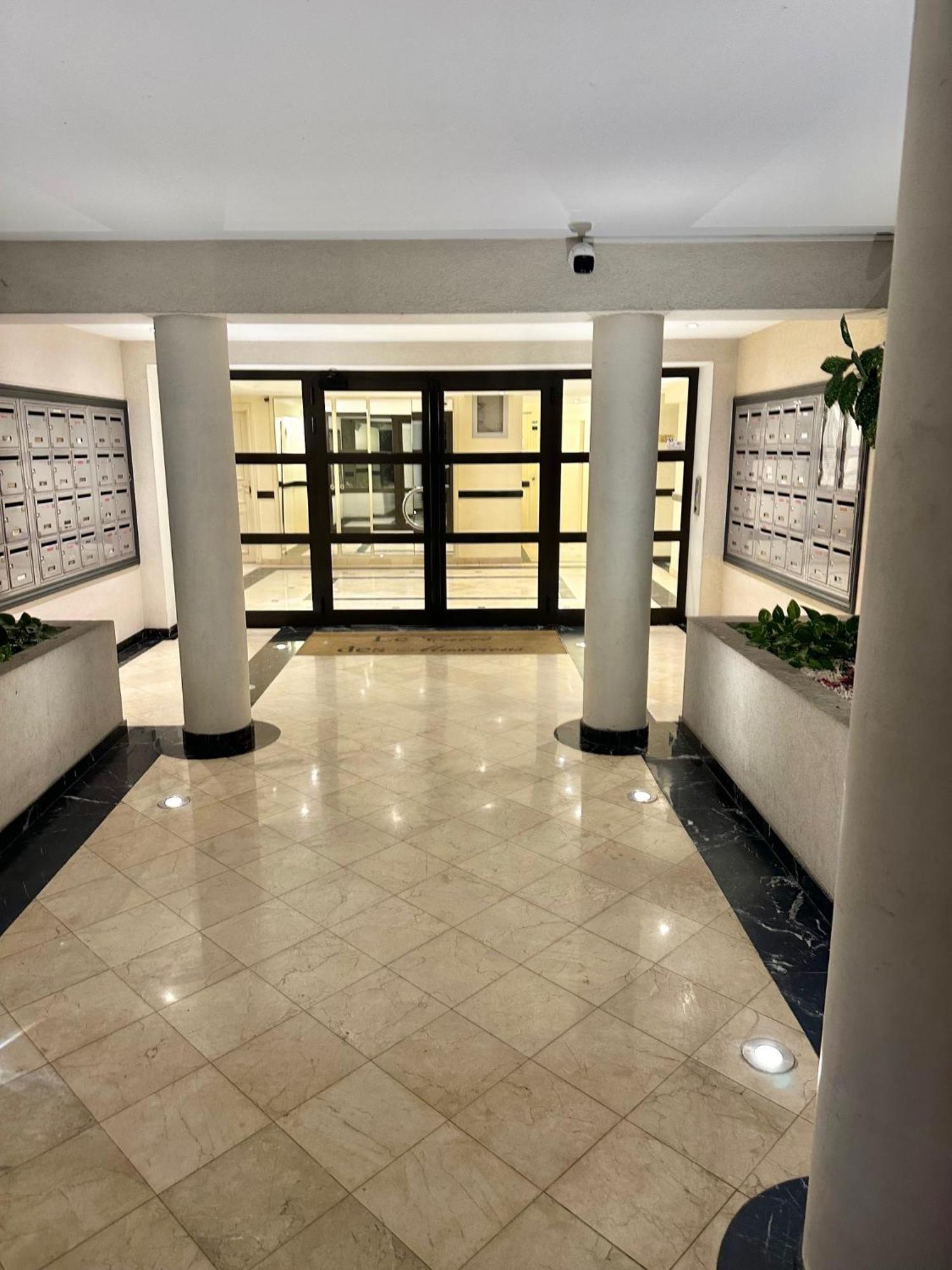Studio Cannes Centre 5 Minutes De La Mer Екстериор снимка