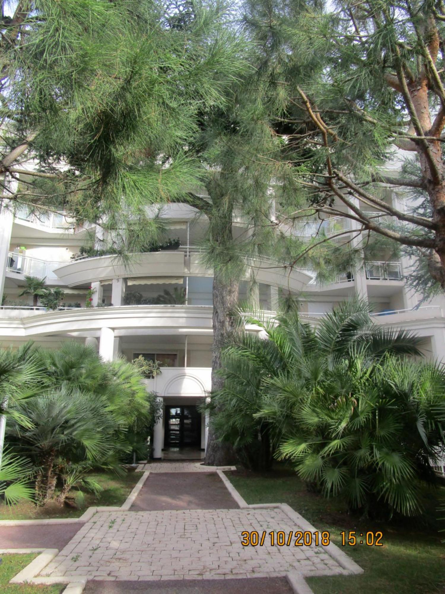 Studio Cannes Centre 5 Minutes De La Mer Екстериор снимка